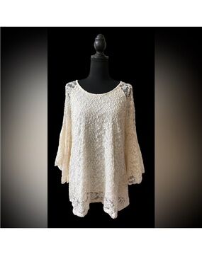 Dress Barn: Cream Tea Lace Blouse with Flared Sleeves